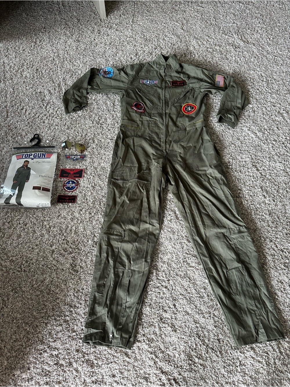 Men’s Top Gun Maverick/Goose Flight Suit Costume - Picture 2 of 5